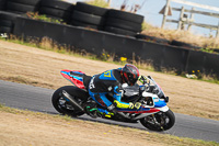anglesey-no-limits-trackday;anglesey-photographs;anglesey-trackday-photographs;enduro-digital-images;event-digital-images;eventdigitalimages;no-limits-trackdays;peter-wileman-photography;racing-digital-images;trac-mon;trackday-digital-images;trackday-photos;ty-croes